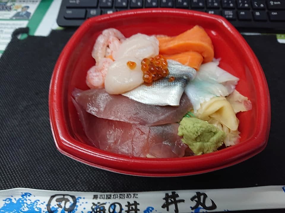東松山　海鮮丼　丼丸