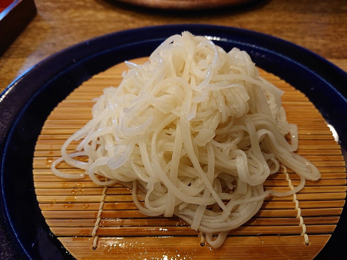 #軽井沢グルメ　蕎麦「志な乃（しなの）」　ランチ、ディナー